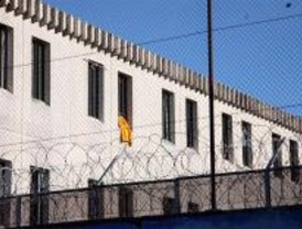 Cuatro heridos en una concentración de funcionarios de prisiones