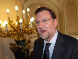 Rajoy anuncia un déficit público del 5,8%