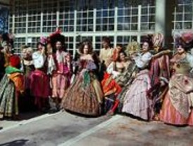 Las calles de Parla se llenan de disfraces para celebrar el Carnaval
