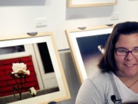 Fnac Castellana exhibe la exposición fotográfica 'Mírame'