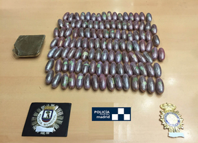 Detienen a un individuo que portaba 114 bellotas de hachís encima