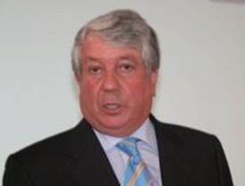 Empresarios y sindicatos se reunirán para presentar un plan contra la crisis