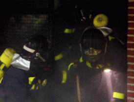Diez heridos leves en un incendio en Marqués de Vadillo