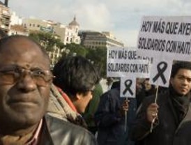 La comunidad haitiana pide que llegue la ayuda a su país