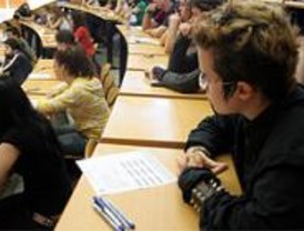 La Transición y la Generación del 98 'caen' en Selectividad