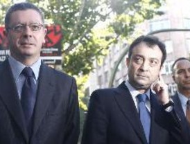 Cobo no se retracta y pone su cargo a disposición del PP