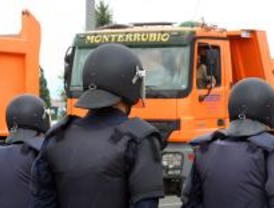 Madrid reclama al Estado que se garantice el abastecimiento y la circulación