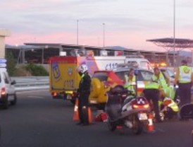 Muere tras ser arrollada para robarle el coche