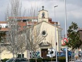 La Parroquia de San Carlos Borromeo no cerrará a pesar de la orden del Arzobispado