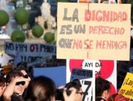 Miles de madrileños se manifiestan contra las desigualdades