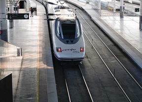 Trenes AVE en la estación de Atocha