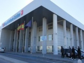 La Asociación en Defensa de la Sanidad Pública insinúa la existencia de un 'acuerdo previo' en el concurso de hospitales