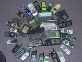 El Gobierno pide a las CC.AA. que obliguen a las páginas web de politonos a cumplir la normativa sobre consumidores