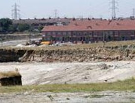 La Comunidad paraliza la construcción de la escombrera de Perales del Río