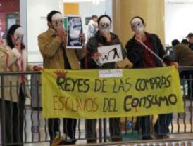 Protestas en Xanadú ante el consumo navideño desmedido