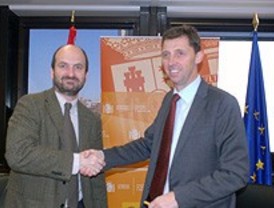 Convenio entre Ciencia y la EOI para formar a tecnólogos