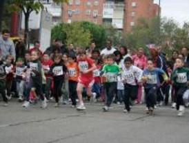 Más de 500 personas se inscriben en la Media Maratón Popular de Villaverde
