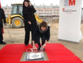 Padres de Montecarmelo denuncian el retraso en la construcción del colegio Antonio Fontán