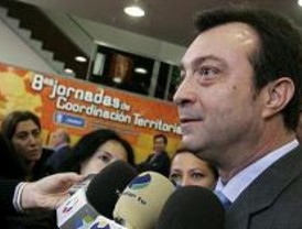 Cobo asegura que acatará las decisiones de Rajoy sin poner condiciones
