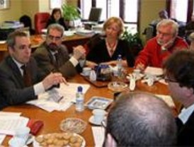 Simancas acuerda con los sindicatos la construcción y gestión conjunta de vivienda pública