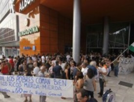 El SAT y los vecinos increpan a 'Justicia y Libertad'