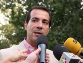 El TSJM rechaza la querella contra Victoria por el caso de las 'camisetas verdes'