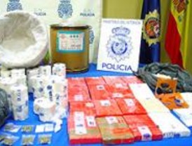 Un dominicano detenido en Barajas con un 1,5 kilos de cocaína