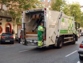 Refuerzo en la recogida de basura después de Reyes