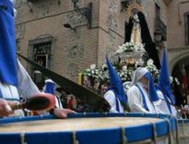 Sábado Santo: Procesiones de la Virgen Dolorosa y de la Soledad