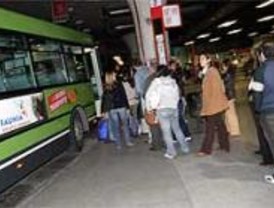Los trabajadores de Autoperiferia desconvoncan la huelga de autobuses prevista para este mes