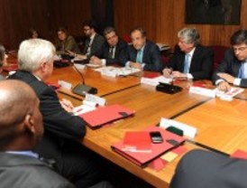Empresarios californianos visitan Madrid para interesarse por las energías renovables