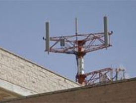 Un juez de Móstoles advierte al abogado de Orange de que ordenará su captura si no comparece por el caso de las antenas
