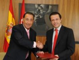 Cámara y Comunidad buscan crear empleo para inmigrantes