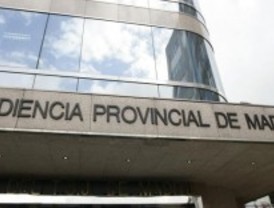 Un cartero acepta un año de cárcel por tirar 7.100 cartas en Navidad de 2006