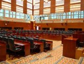 El primer pleno de la Asamblea de Madrid será el 4 de octubre