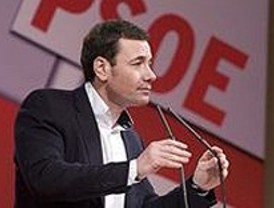 Gómez cree en la democracia de los partidos