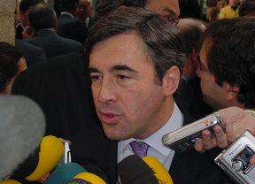 Ruz imputa a Acebes en el caso de los 'papeles de Bácenas'