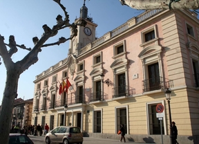 La Policía se persona en el Ayuntamiento de Alcalá de Henares por un presunto fraude en cursos de formación