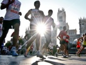 Chema Martínez se impone en 'Madrid corre por Madrid', que ha reunido a más de 10.000 corredores
