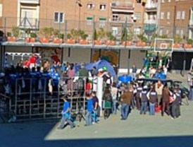 El PSOE pide controlar los comedores escolares por la legionela y los menús sin verduras