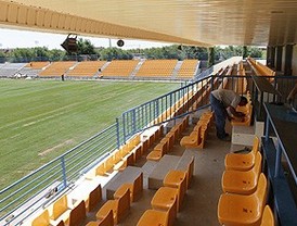 El Alcorcón se estrena en Segunda buscando una empresa para anunciarse en su camiseta