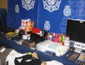 Detenidos en Madrid siete delincuentes que suman 64 delitos