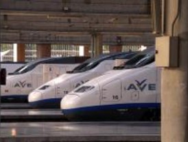 Los trabajadores del AVE Madrid-Barcelona matienen la convocatoria de huelga