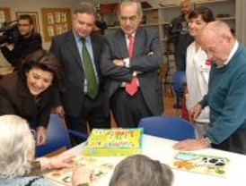 Gádor visita la residencia de mayores de San Sebastián de los Reyes