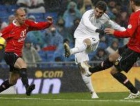 2-0. El Real Madrid vence al Mallorca bajo una intensa nevada