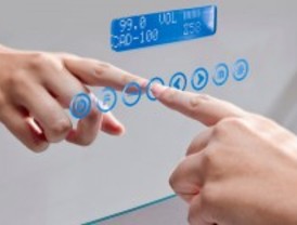 Un espejo multifuncional aúna estética y tecnología