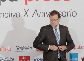 Rajoy no quiere que le muevan la silla: "Quiero ser el candidato"