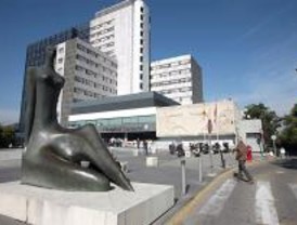 Un trabajador resulta herido grave tras electrocutarse en un edificio de viviendas