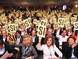 Los 'populares' aprueban la gestión de González