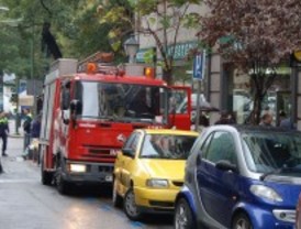 Siete personas intoxicadas por un incendio en el centro de Madrid